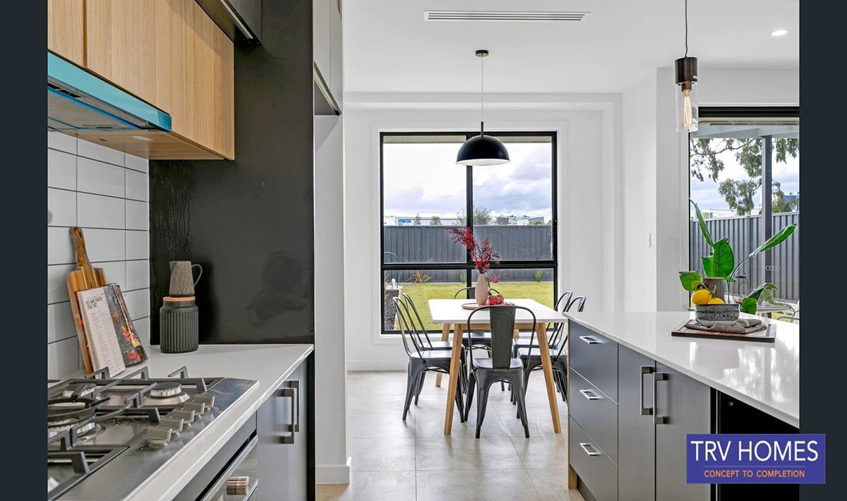 buy-property-redwarfd-avenue