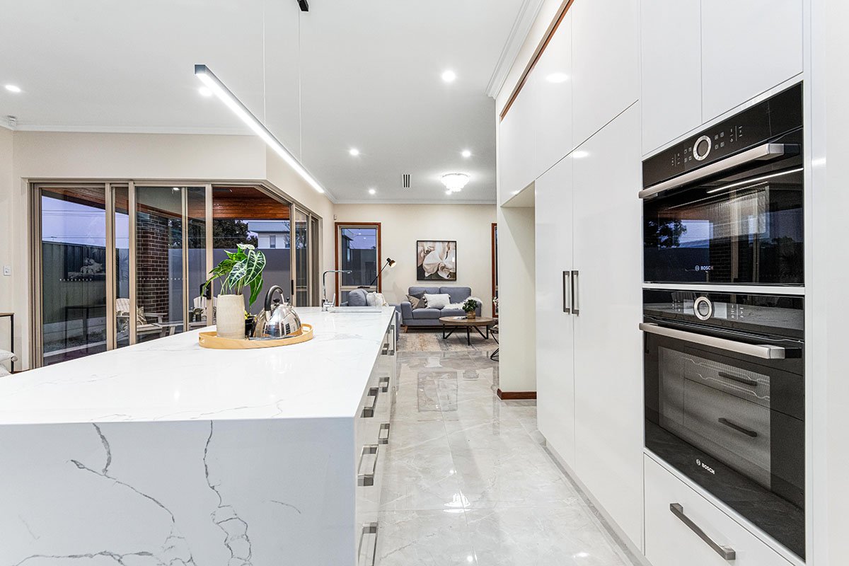 modern-living-tarnma-lightsview