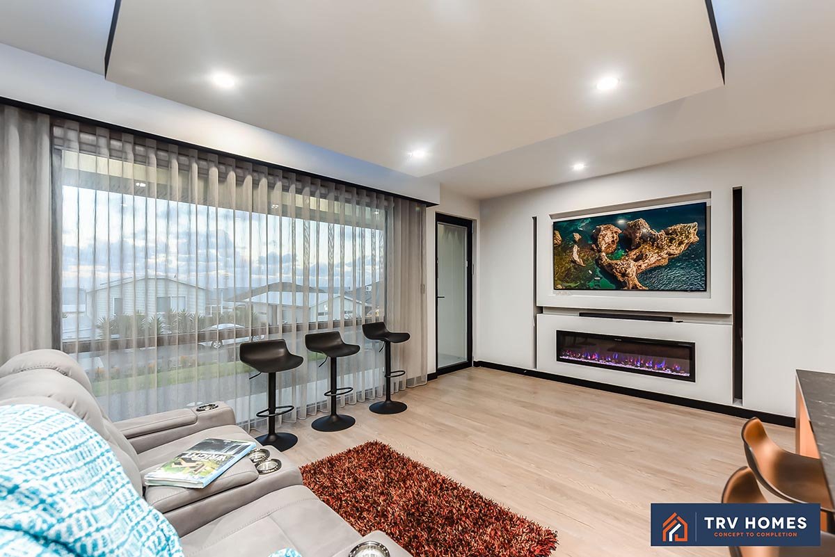 white-close-encounter-home-floorplans